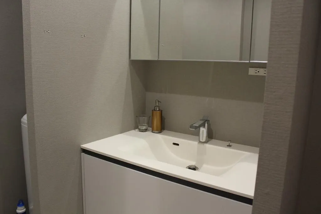 *** Guest house The Neighbors Hotel Osaka Japan